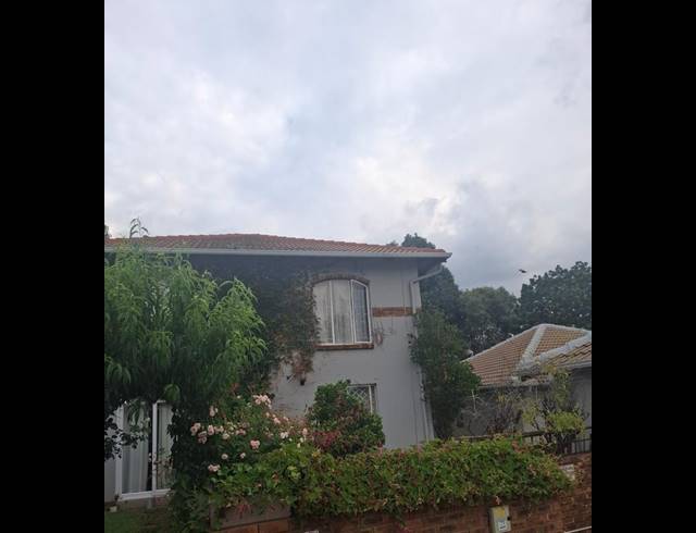 2 BEDROOM DUPLEX FOR SALE IN ERASMUSKLOOF